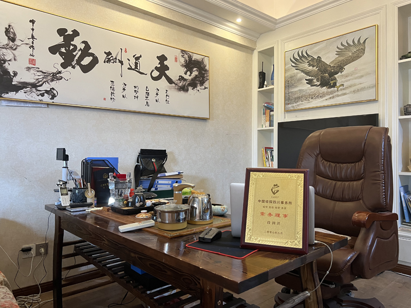 盘州市取证公司介绍老婆有外遇应该怎么取证
